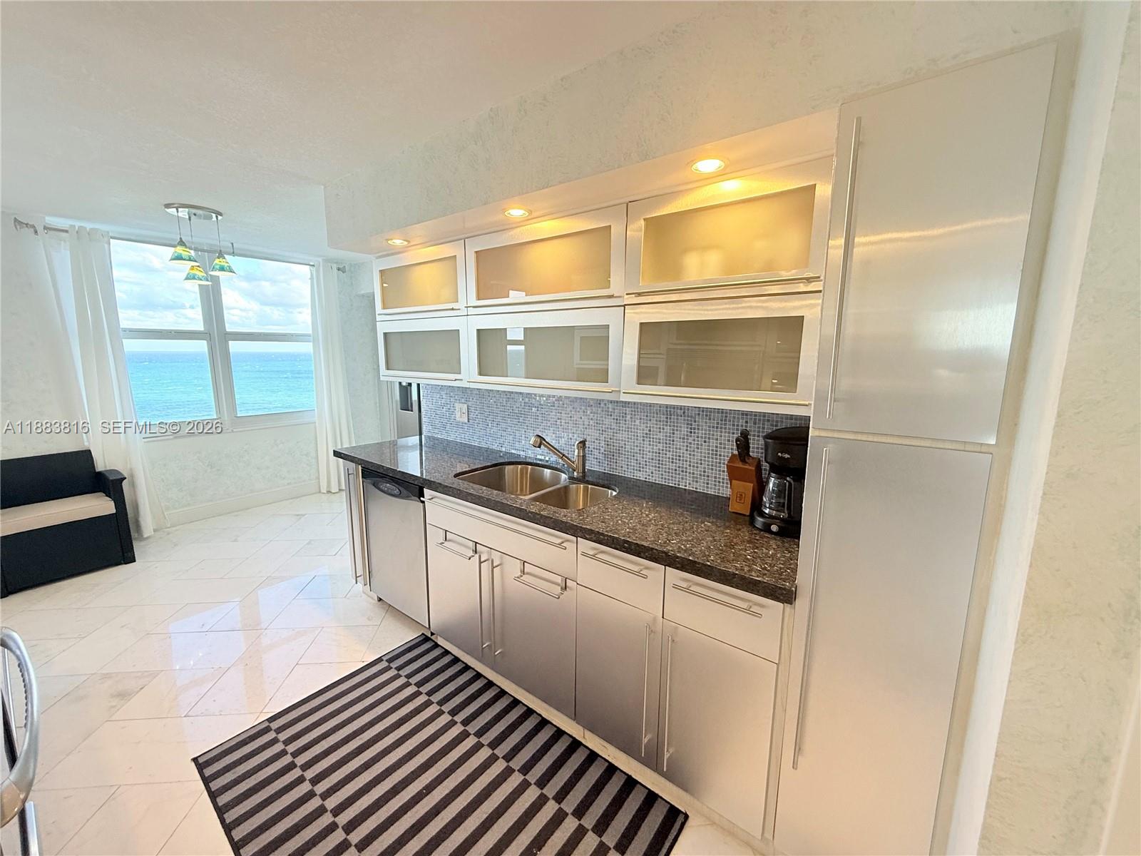 2751 S Ocean Drive 1204s Property Photo 13