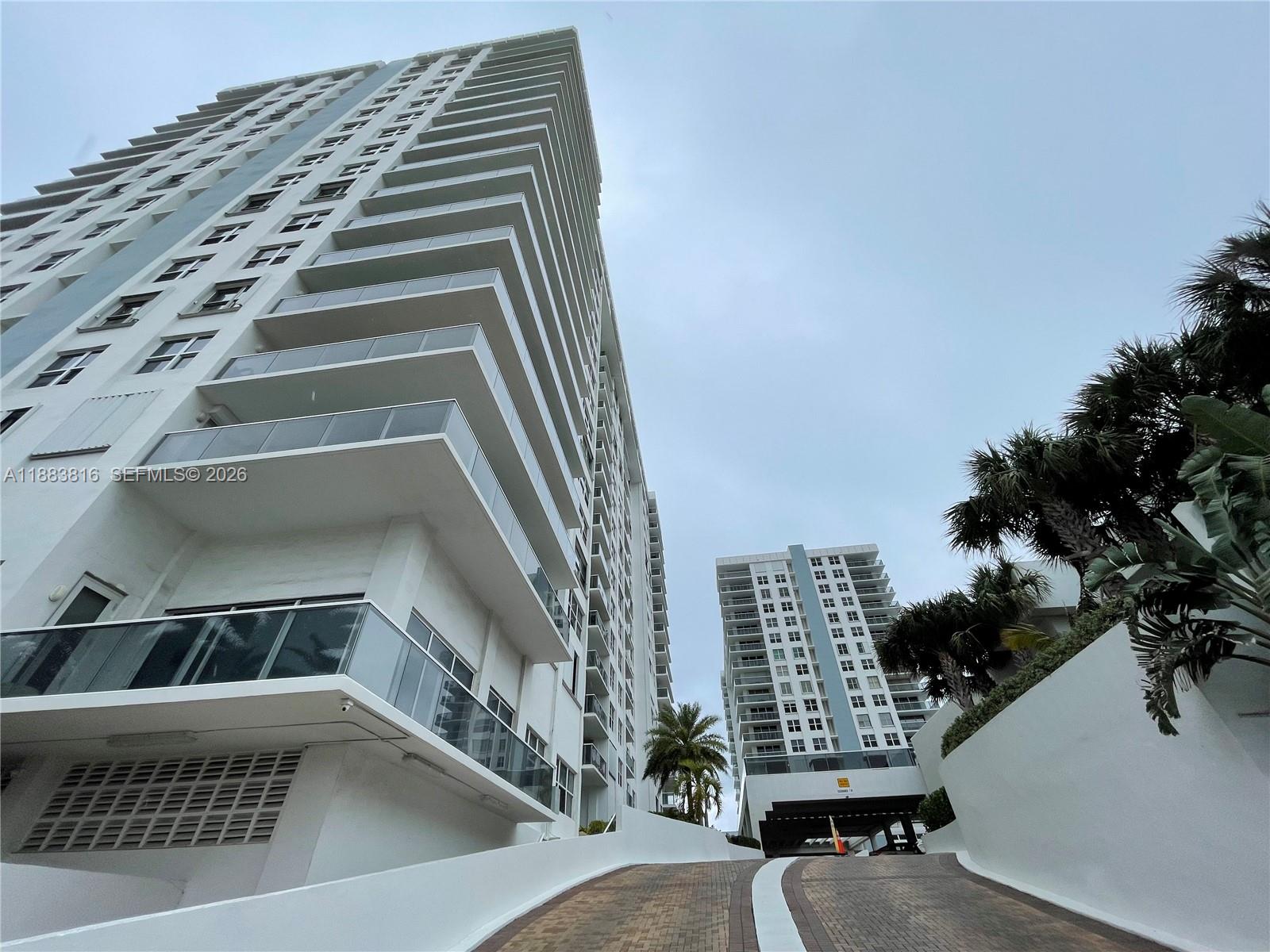 2751 S Ocean Drive 1204s Property Photo 61