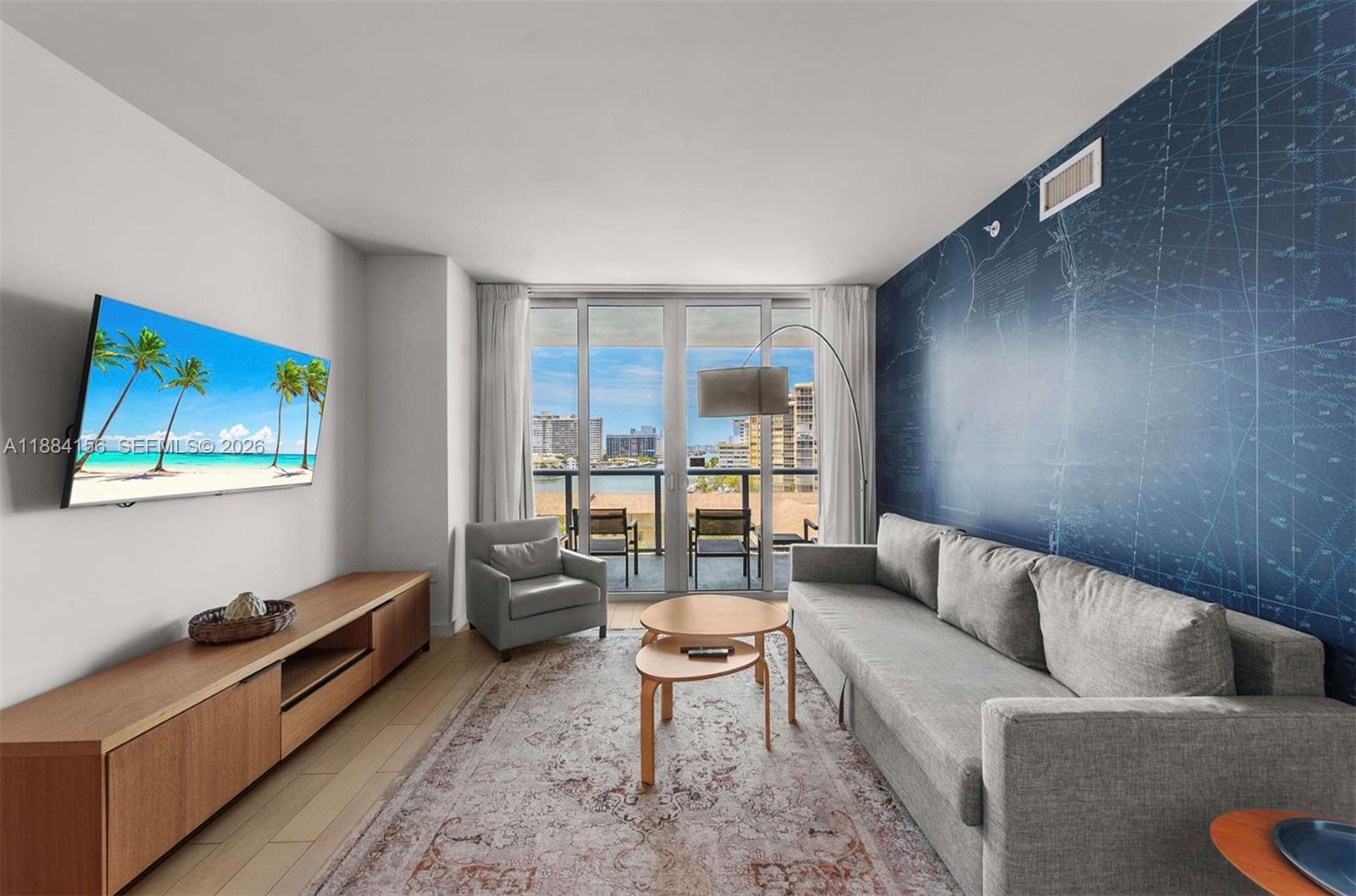 A11884156 Property Photo 2