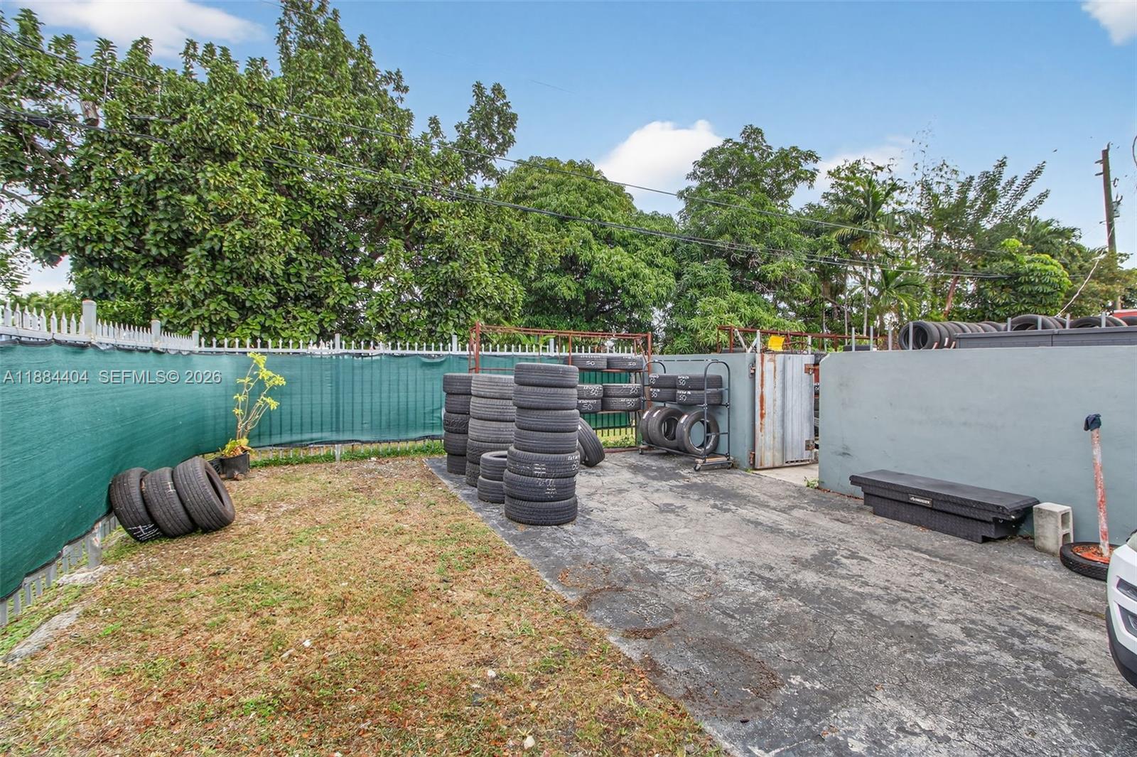 449 E Okeechobee Road Property Photo 18