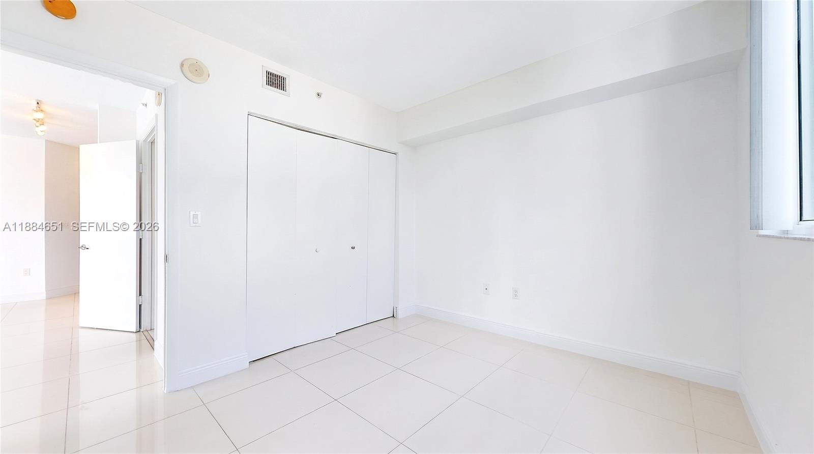1871 S River Drive 1205 Property Photo 13