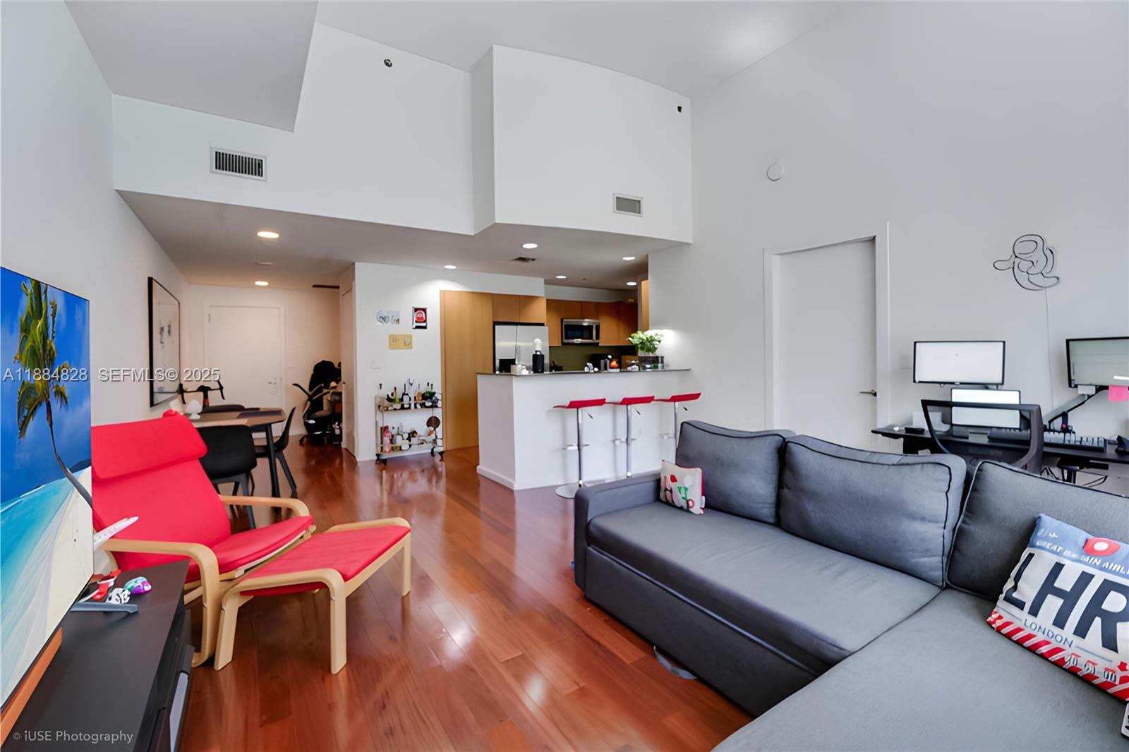 1060 Brickell Avenue 1203 Property Photo 6