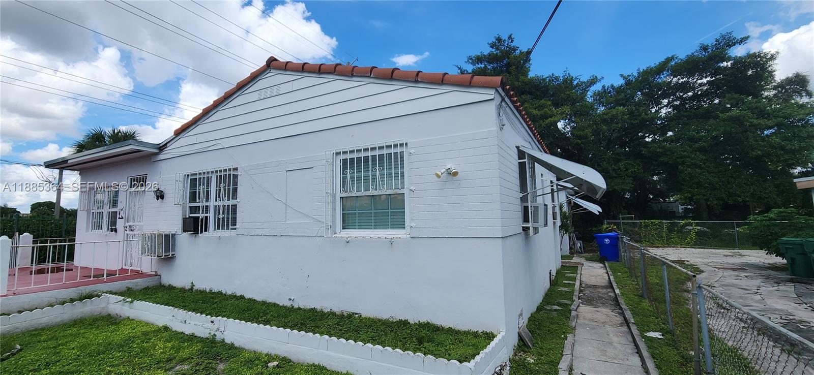 405 Nw 64th Street Property Photo 12