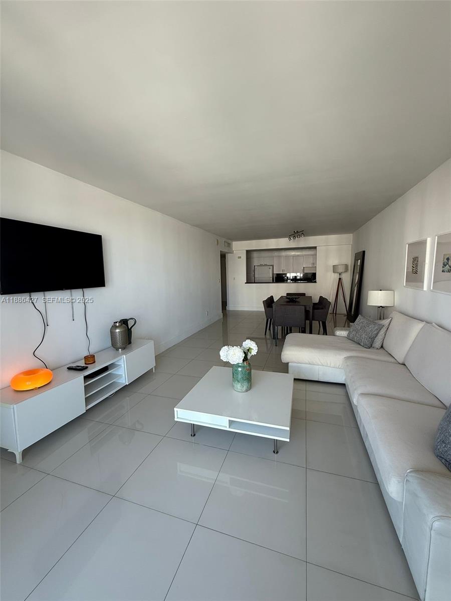19370 Collins Avenue 904 Property Photo 11
