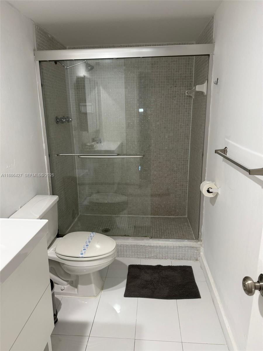 19370 Collins Avenue 904 Property Photo 13