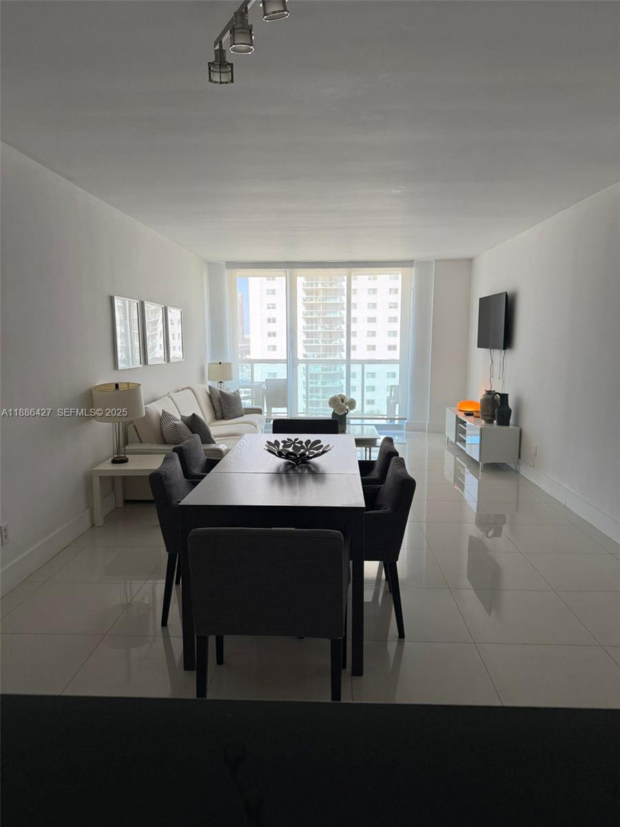 19370 Collins Avenue 904 Property Photo 22