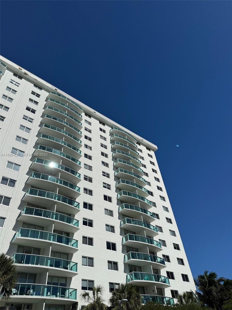 19370 Collins Avenue 904 Property Photo 40