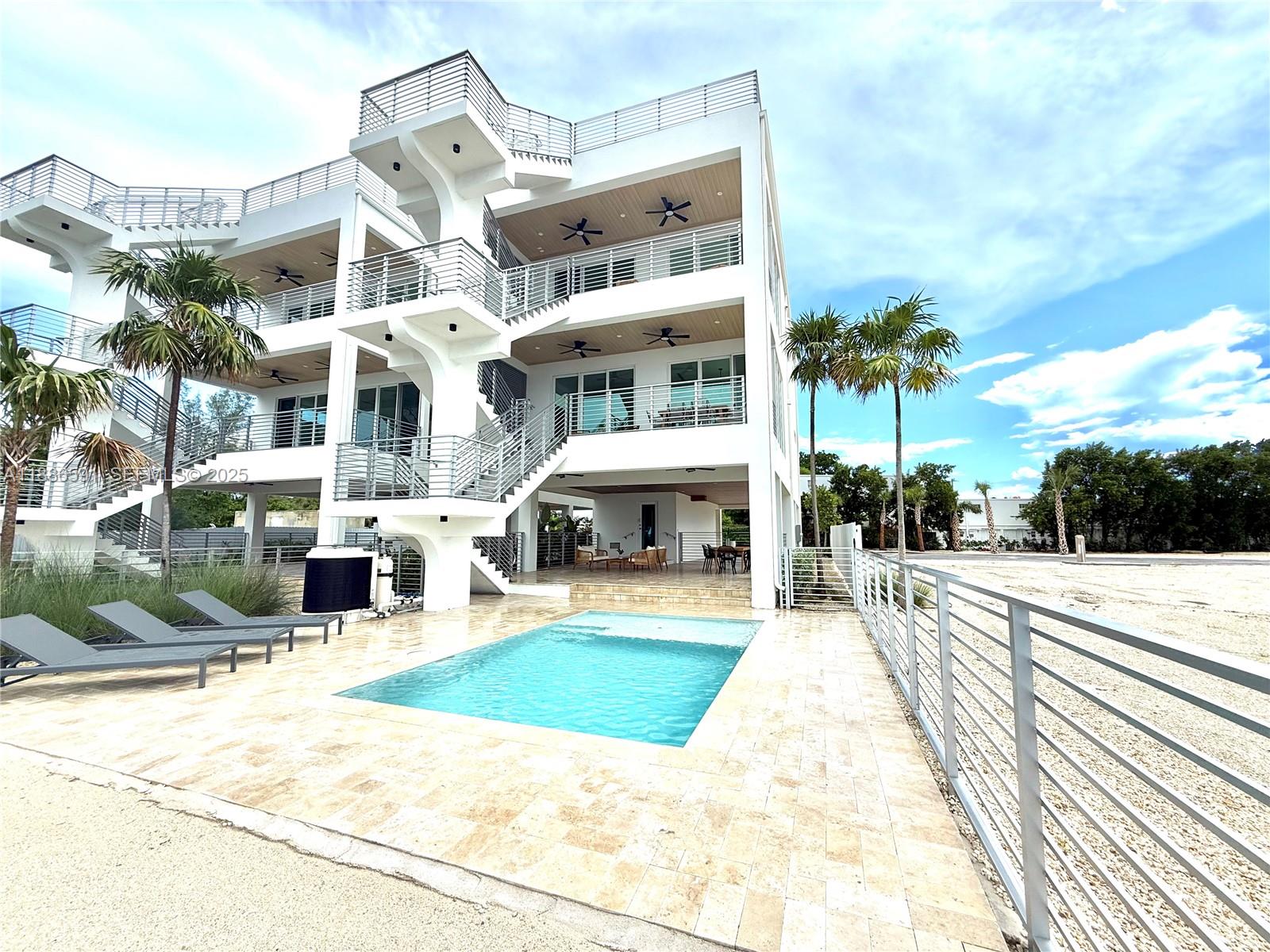 990 41st Gulf Street 9 Property Photo 44