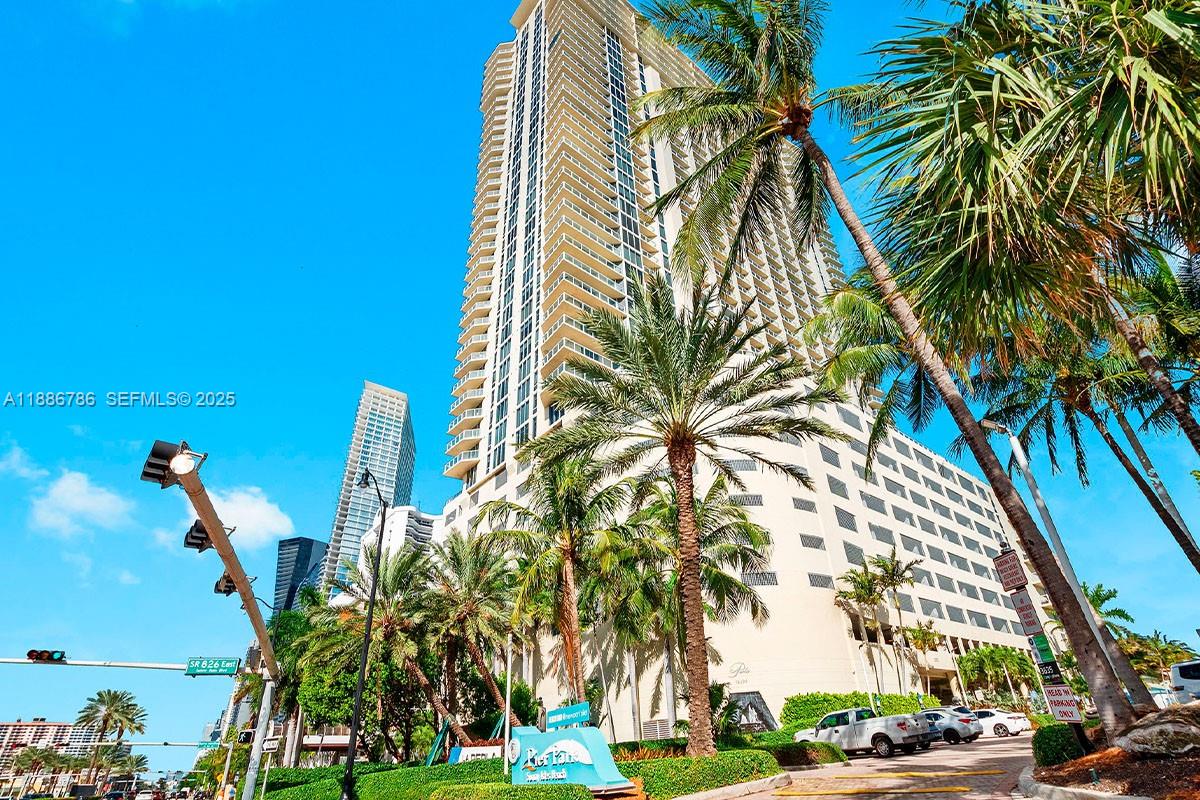 16699 Collins Avenue 1806 Property Photo 1