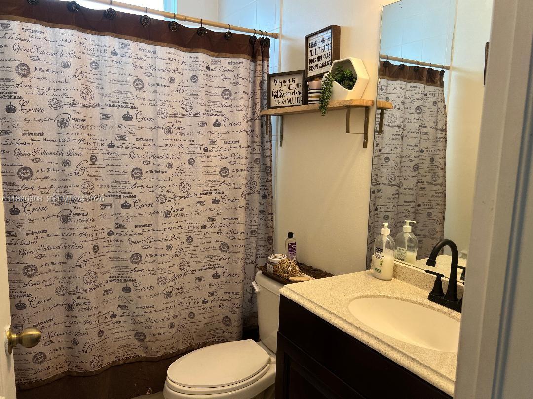18247 Nw 88th Place Property Photo 27