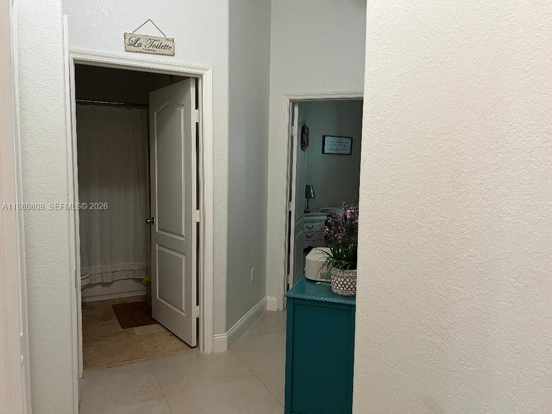 18247 Nw 88th Place Property Photo 29
