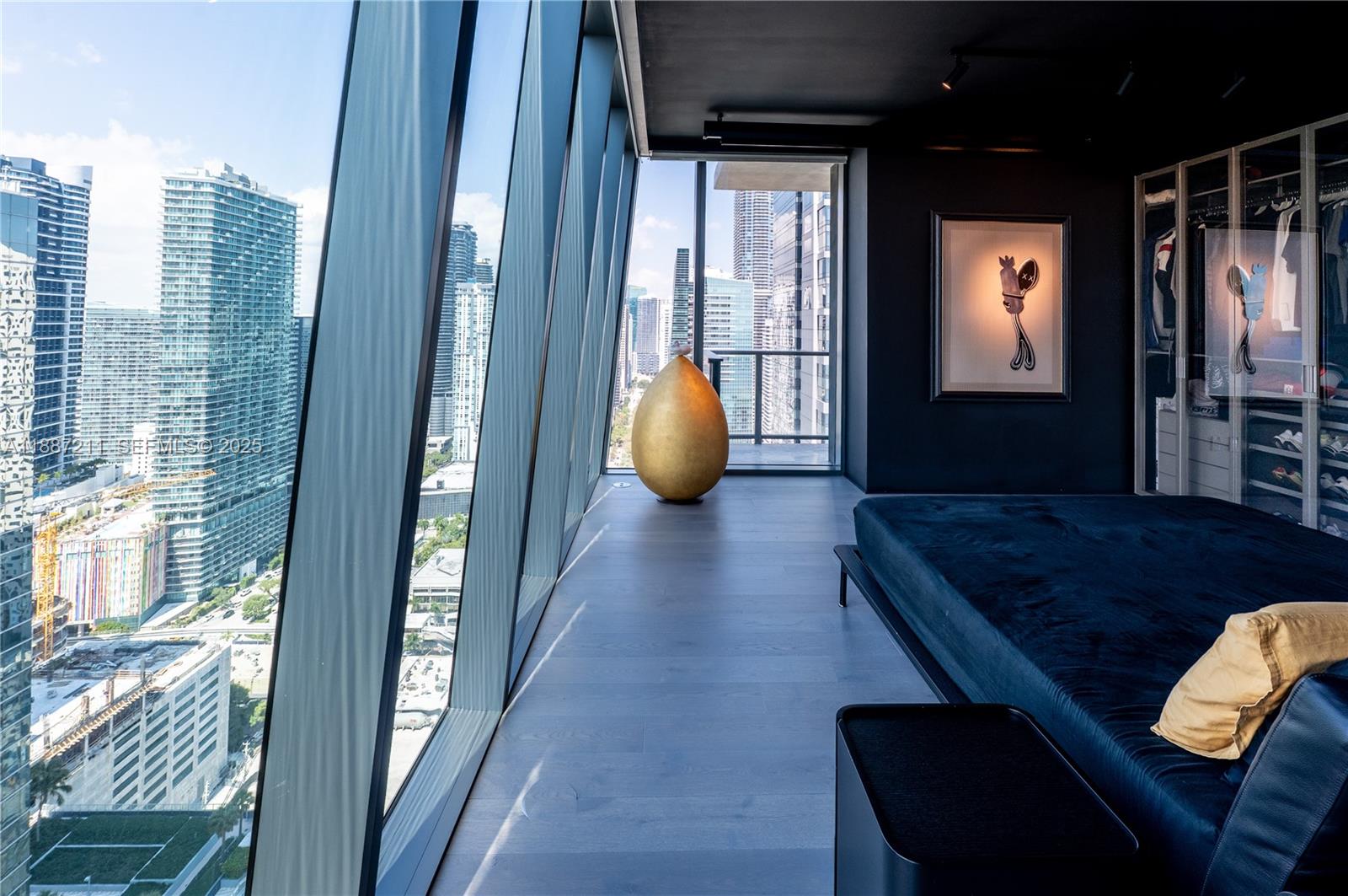 1451 Brickell Avenue 3903 Property Photo 18