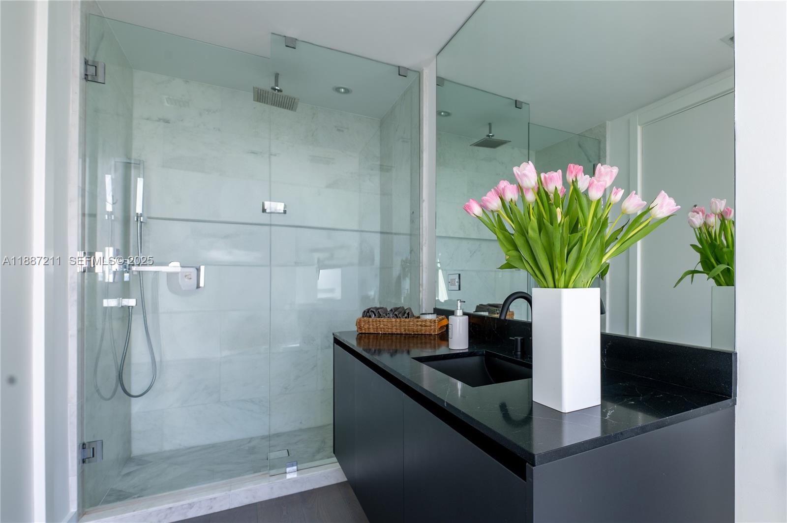 1451 Brickell Avenue 3903 Property Photo 26