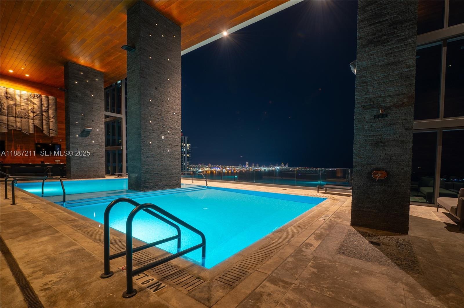 1451 Brickell Avenue 3903 Property Photo 37