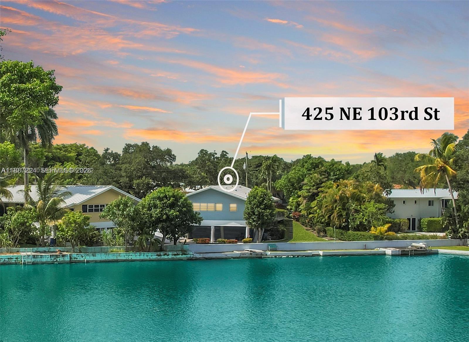 A11887224 Property Photo 2