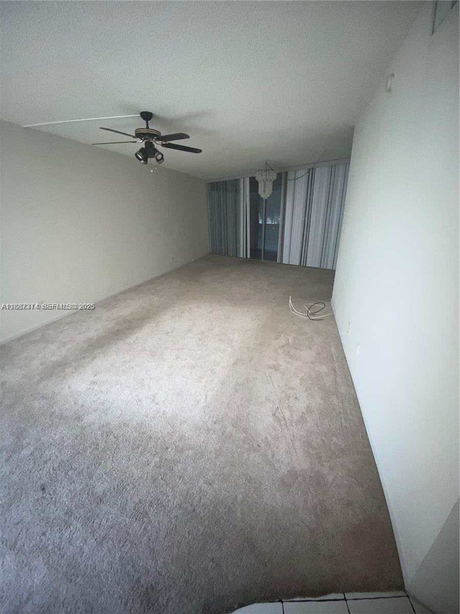 A11887374 Property Photo 3