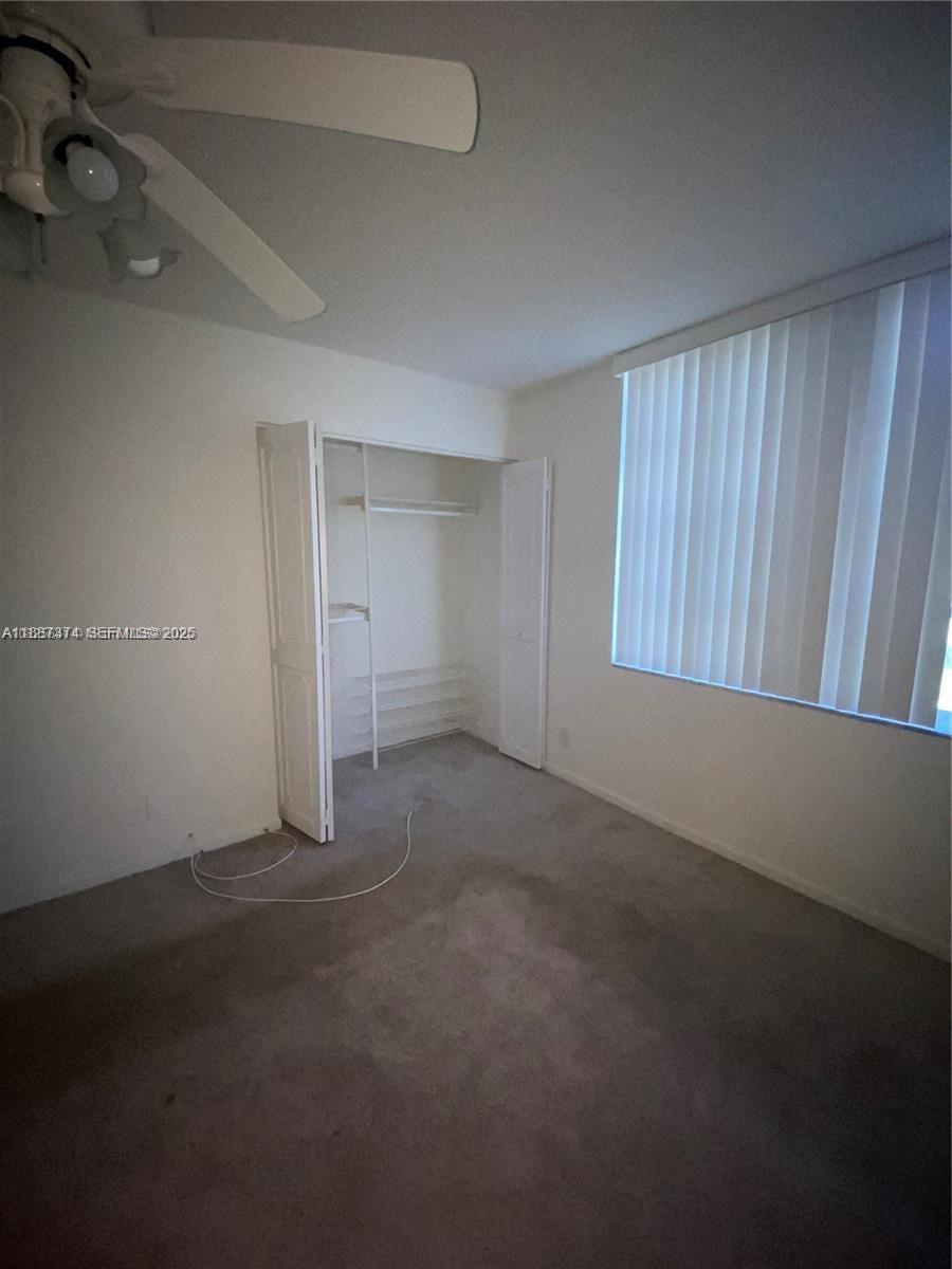 A11887374 Property Photo 7