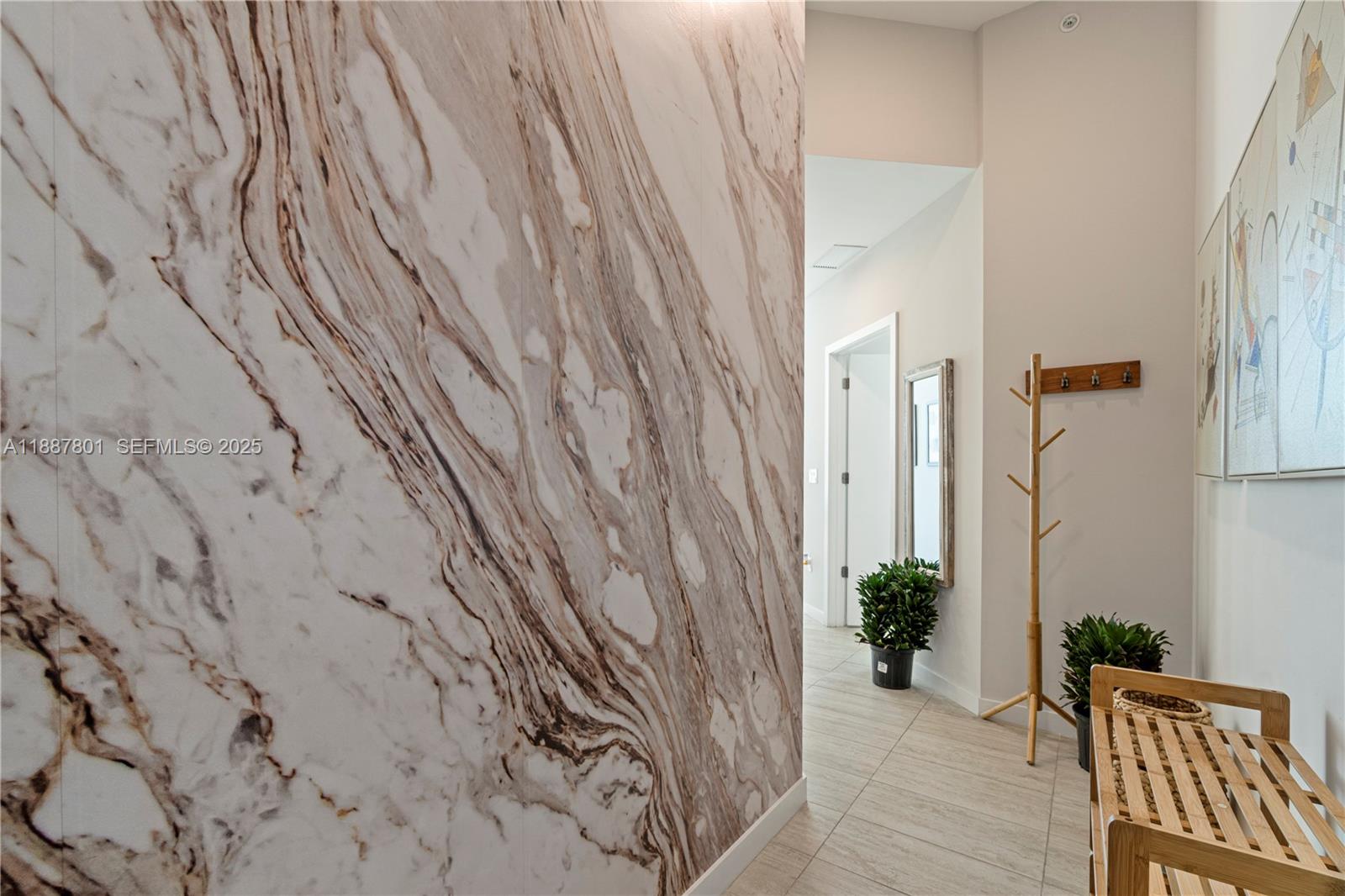 A11887801 Property Photo 4
