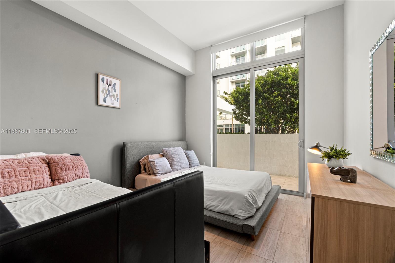 A11887801 Property Photo 21