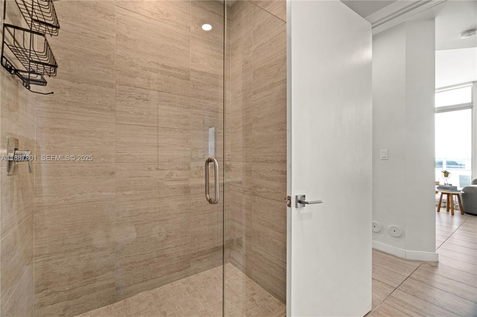 A11887801 Property Photo 26