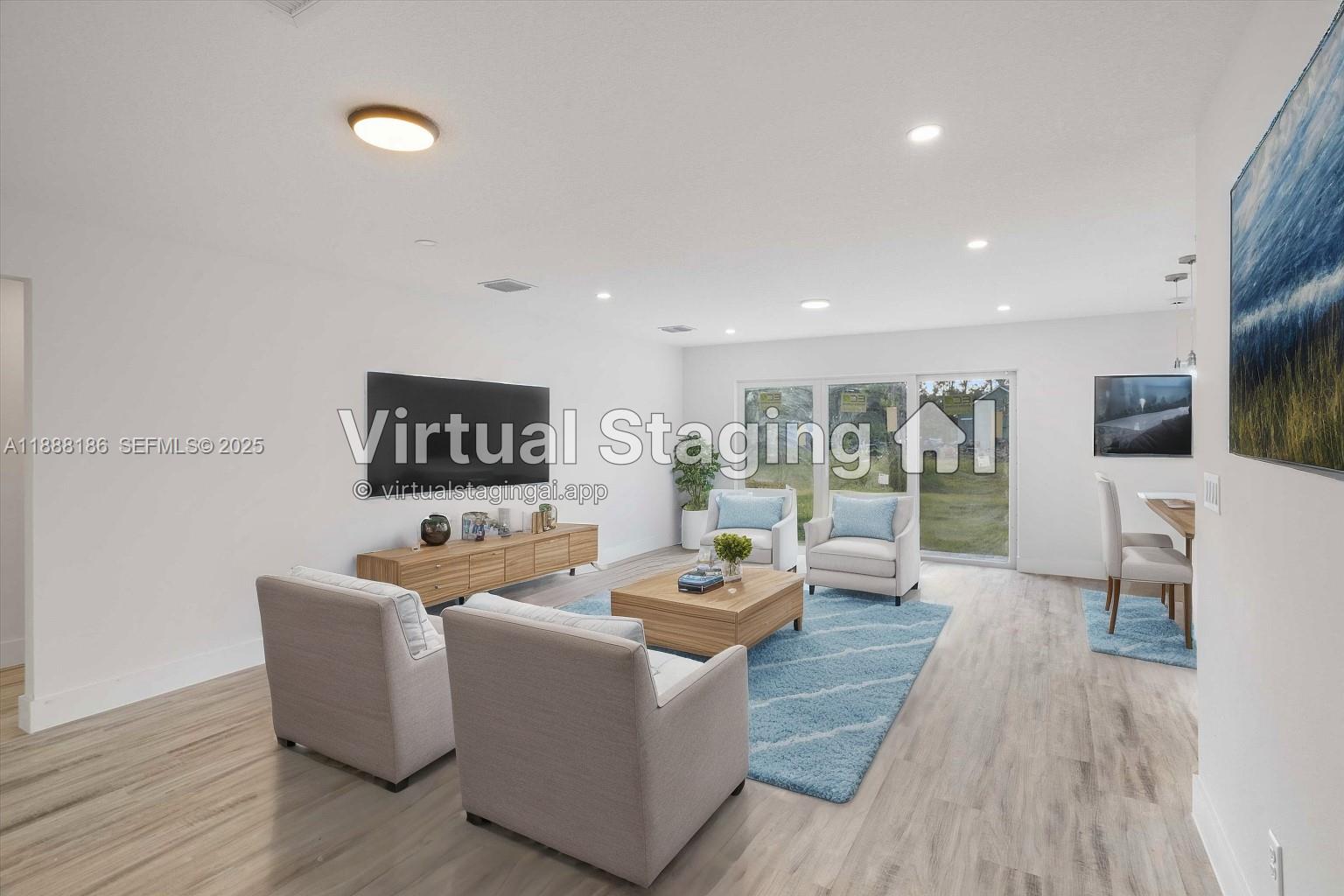 1150 Se Tarleton Street Property Photo 6