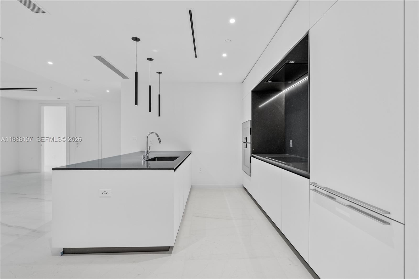 300 Biscayne Blvd Way 1103 Property Photo 6