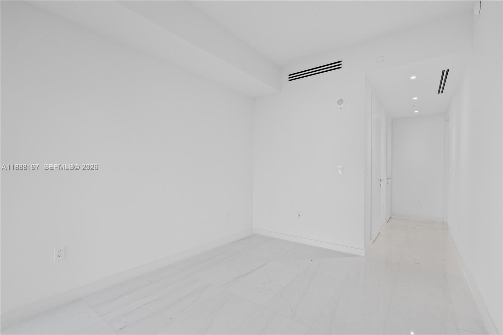 300 Biscayne Blvd Way 1103 Property Photo 25