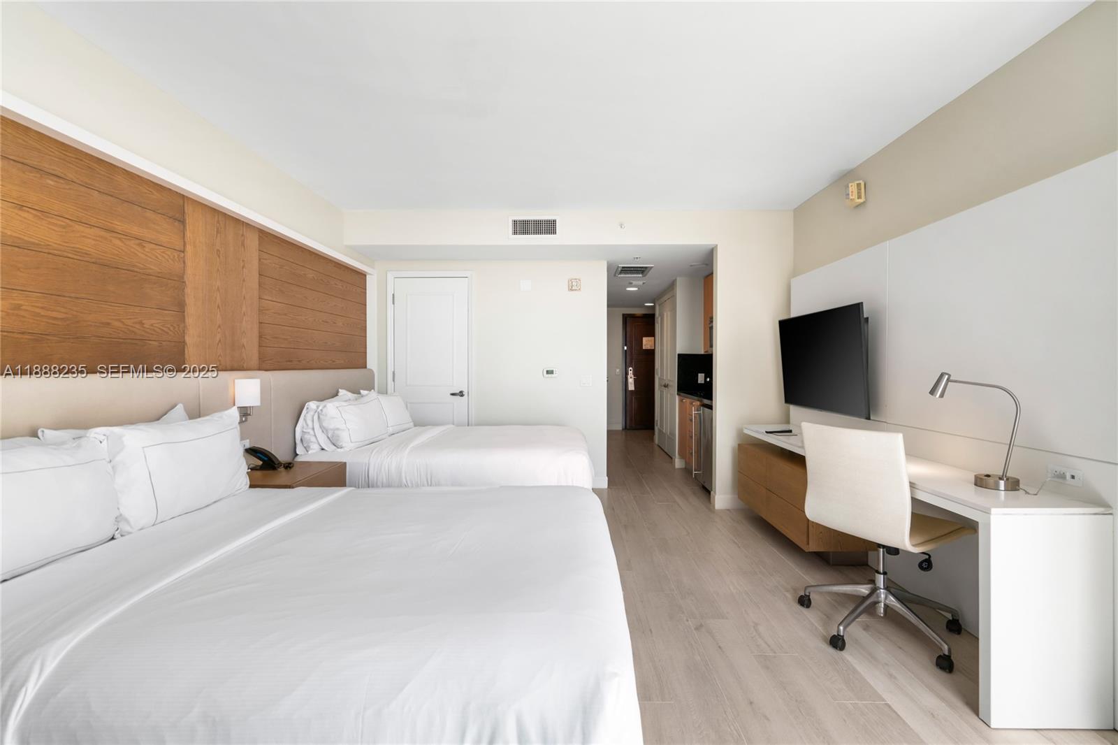 505 N Fort Lauderdale Beach Boulevard 1215 Property Photo 24