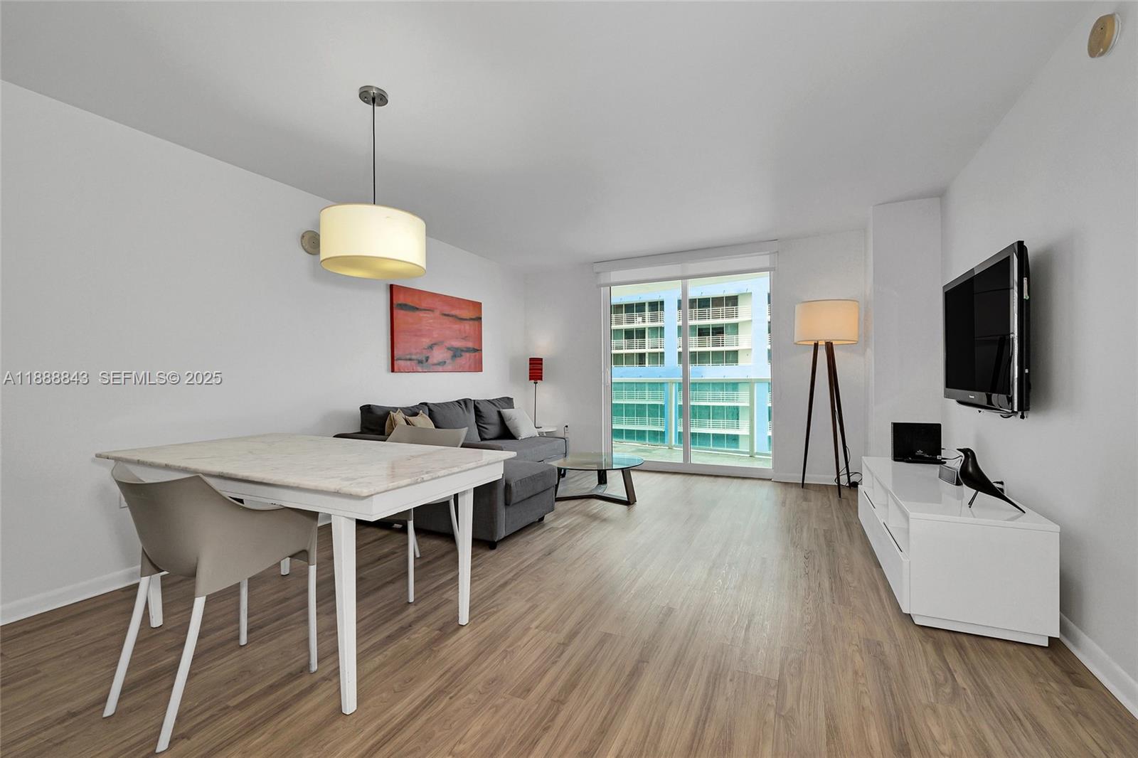 2101 Brickell Avenue 905 Property Photo 5