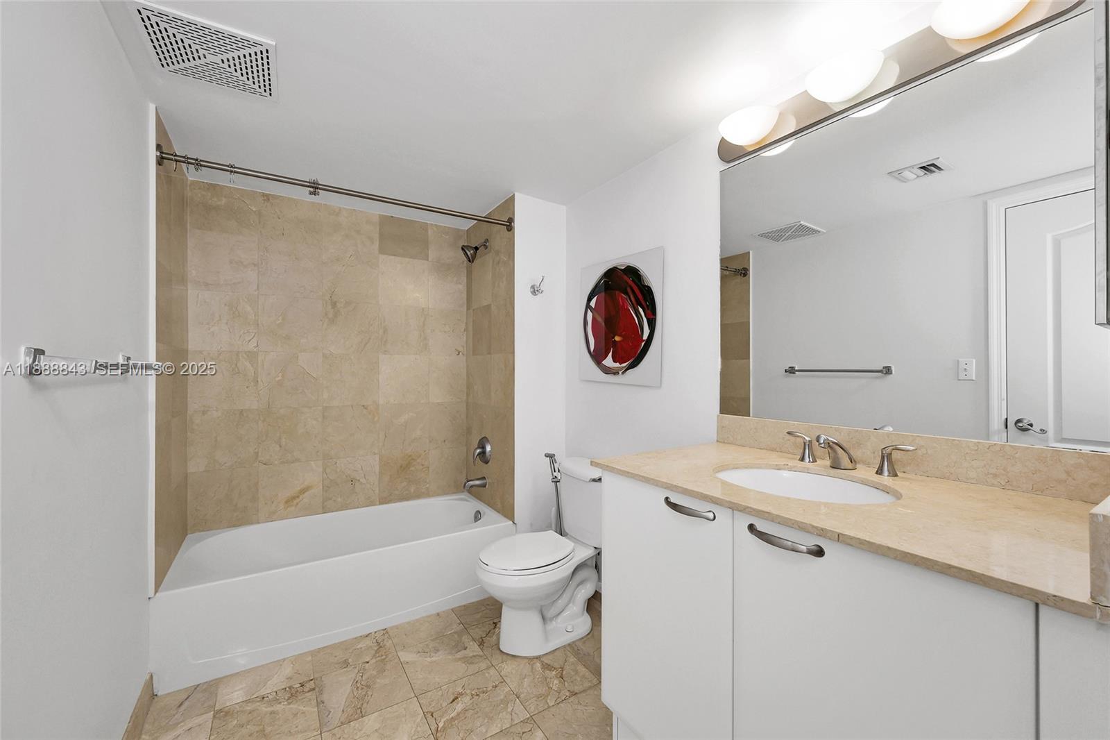 2101 Brickell Avenue 905 Property Photo 14