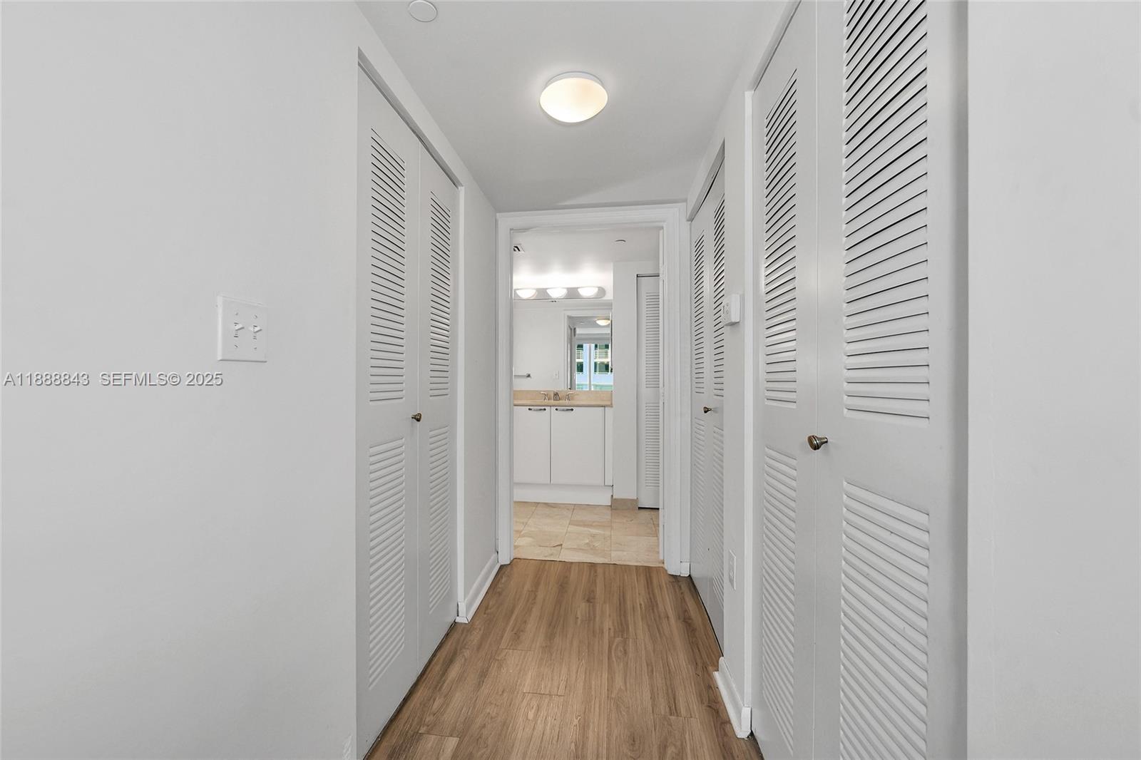 2101 Brickell Avenue 905 Property Photo 16