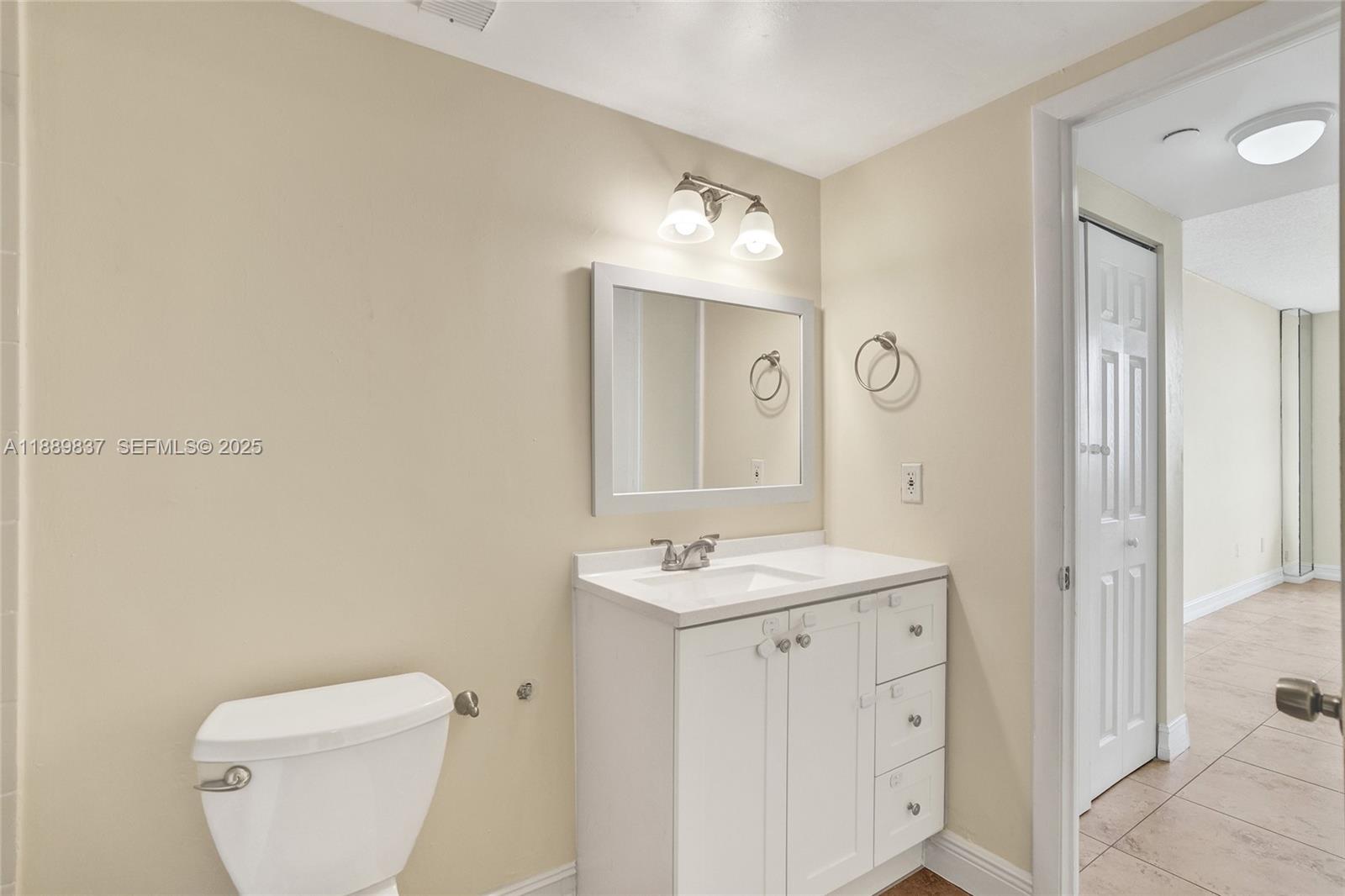 1470 Ne 123rd Street A1213 Property Photo 38