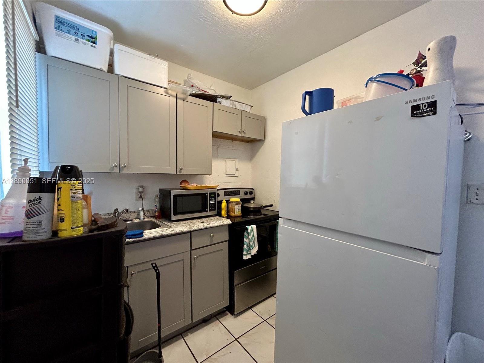 2013 Washington Avenue Property Photo 11