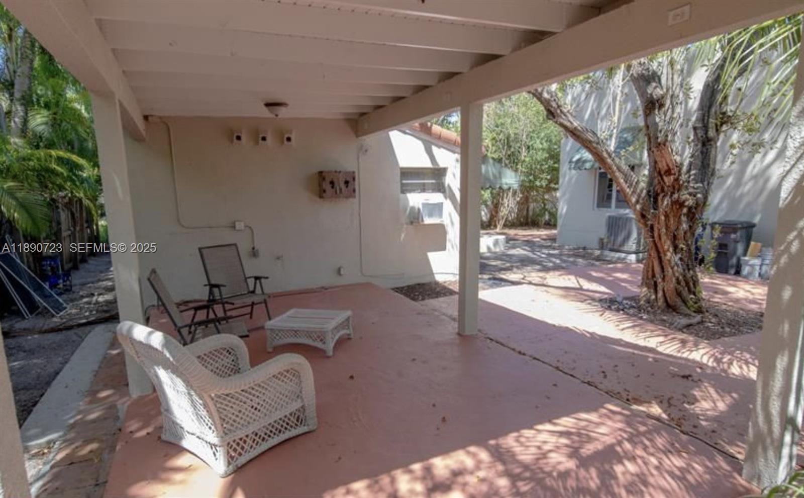 3050 Alton Road Property Photo 8
