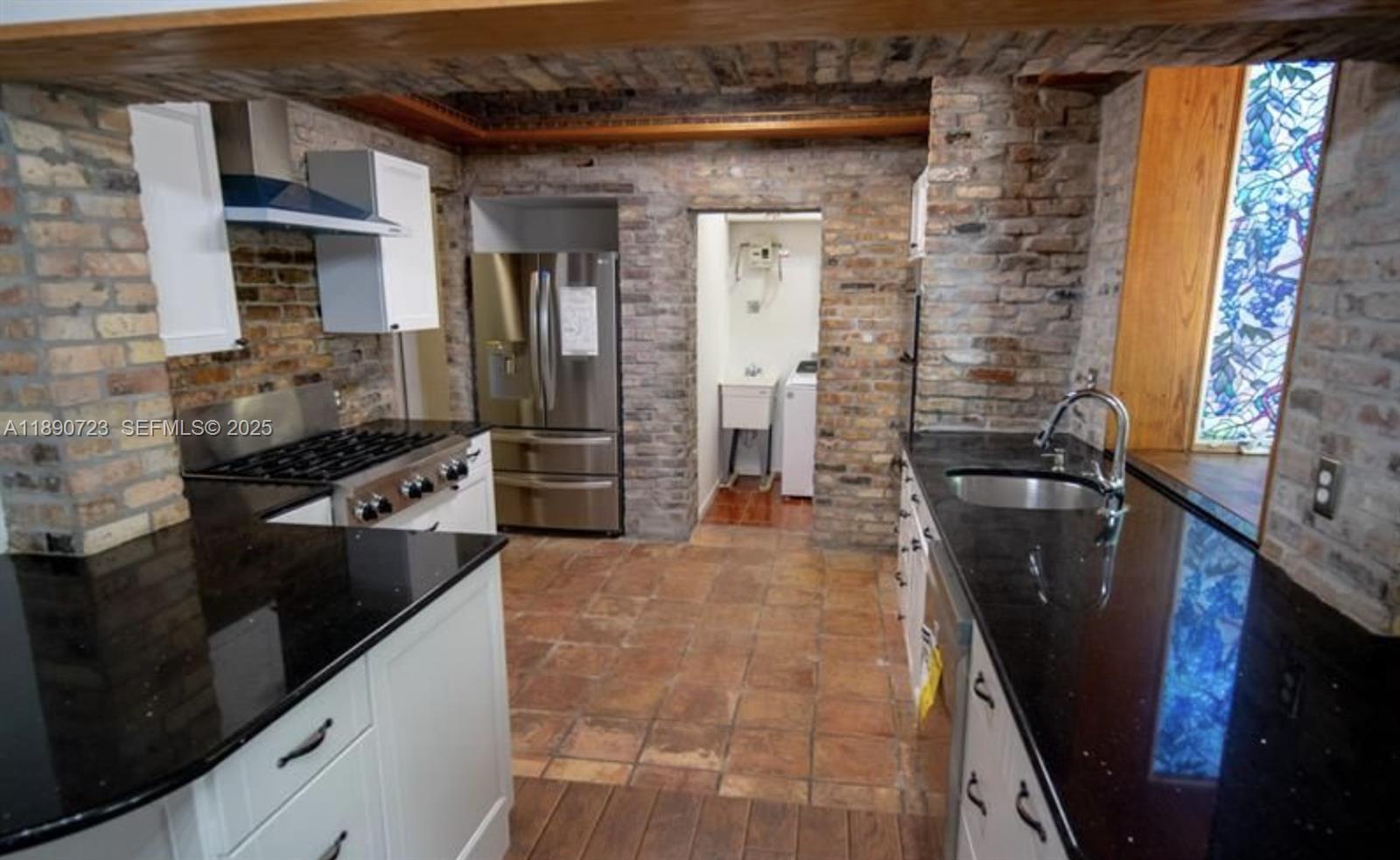 3050 Alton Road Property Photo 16