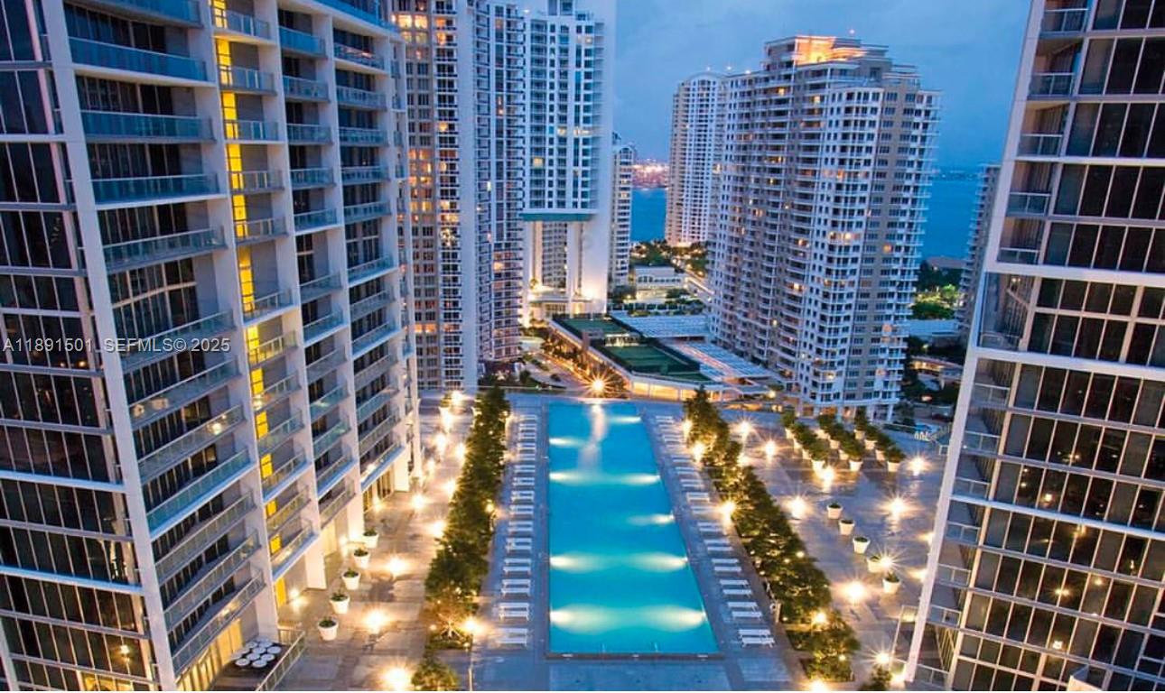 495 Brickell Avenue 3706 Property Photo 1
