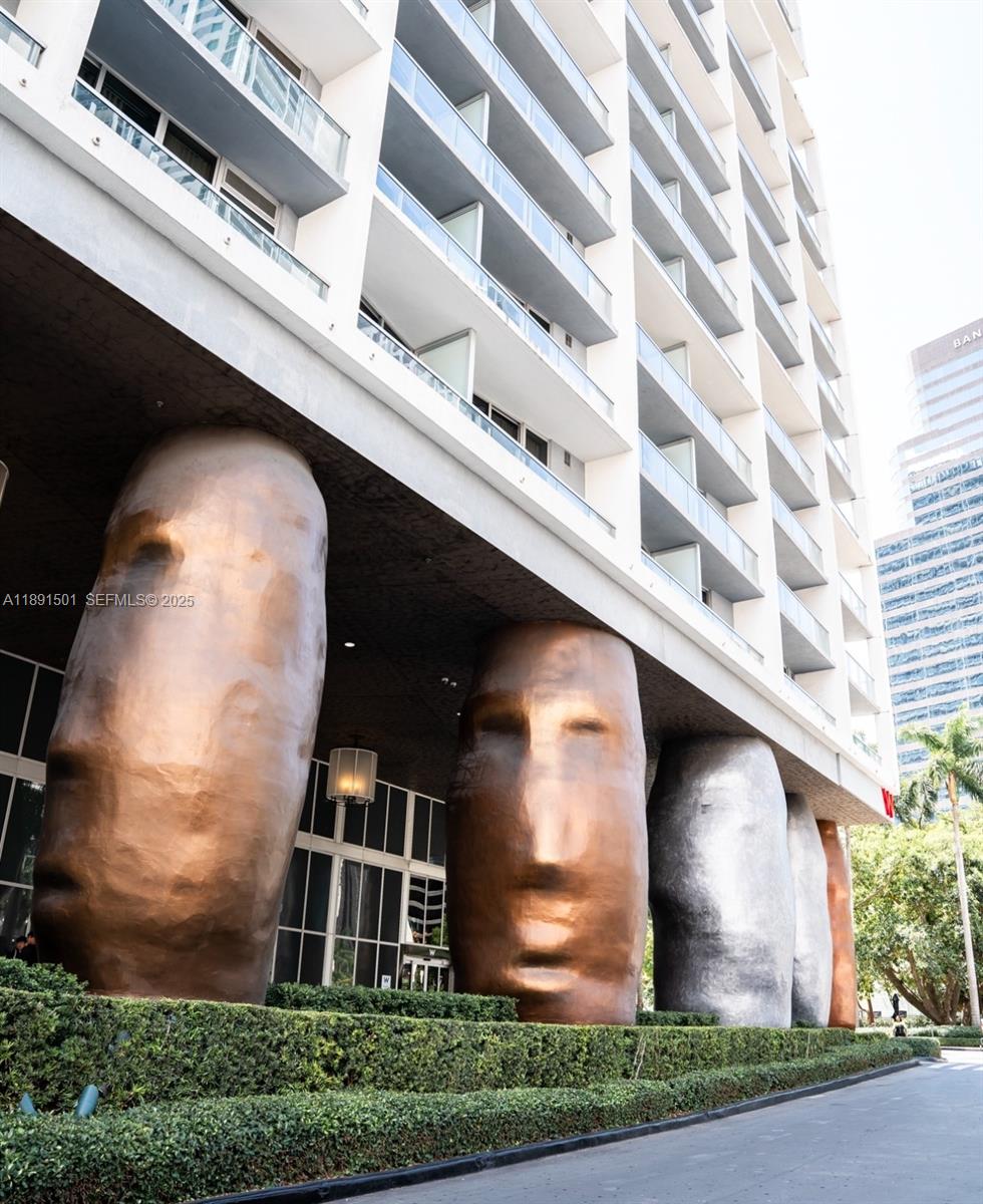 495 Brickell Avenue 3706 Property Photo 7