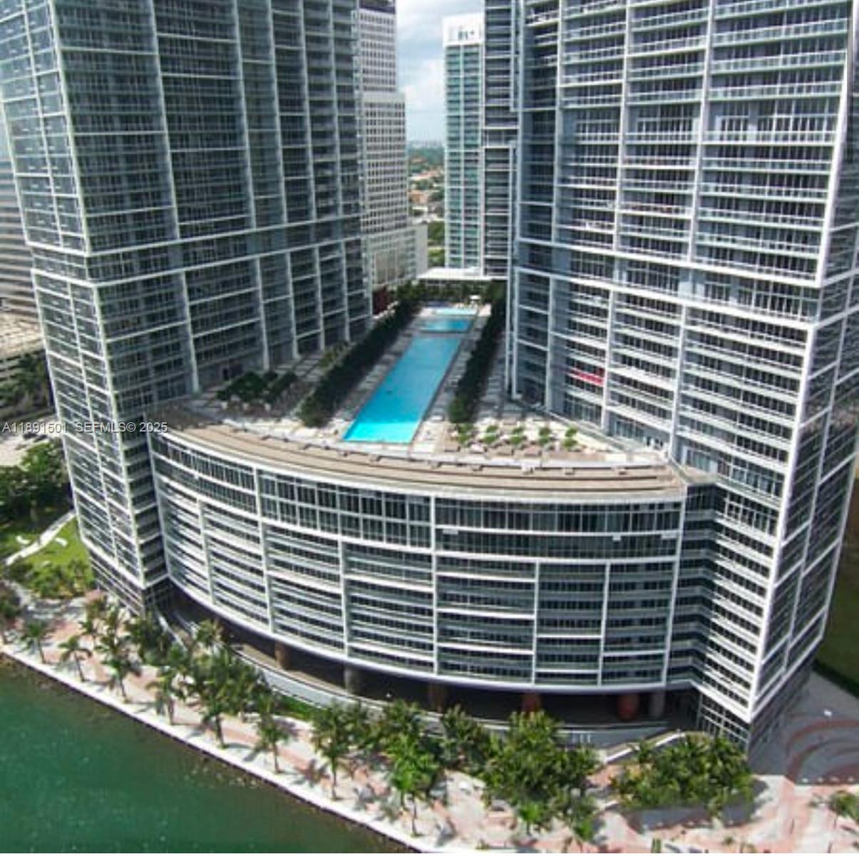 495 Brickell Avenue 3706 Property Photo 10