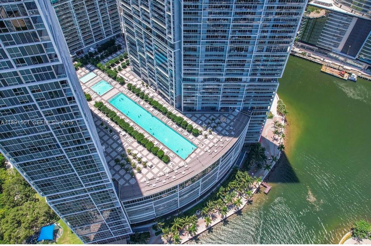 495 Brickell Avenue 3706 Property Photo 13