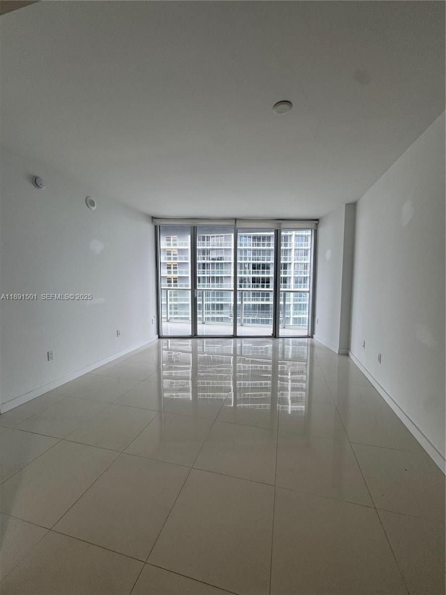 495 Brickell Avenue 3706 Property Photo 36