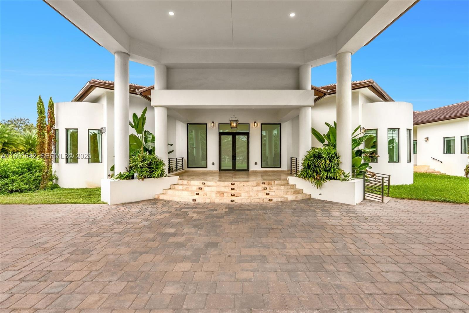 12175 Sw 45th Street Property Photo 4