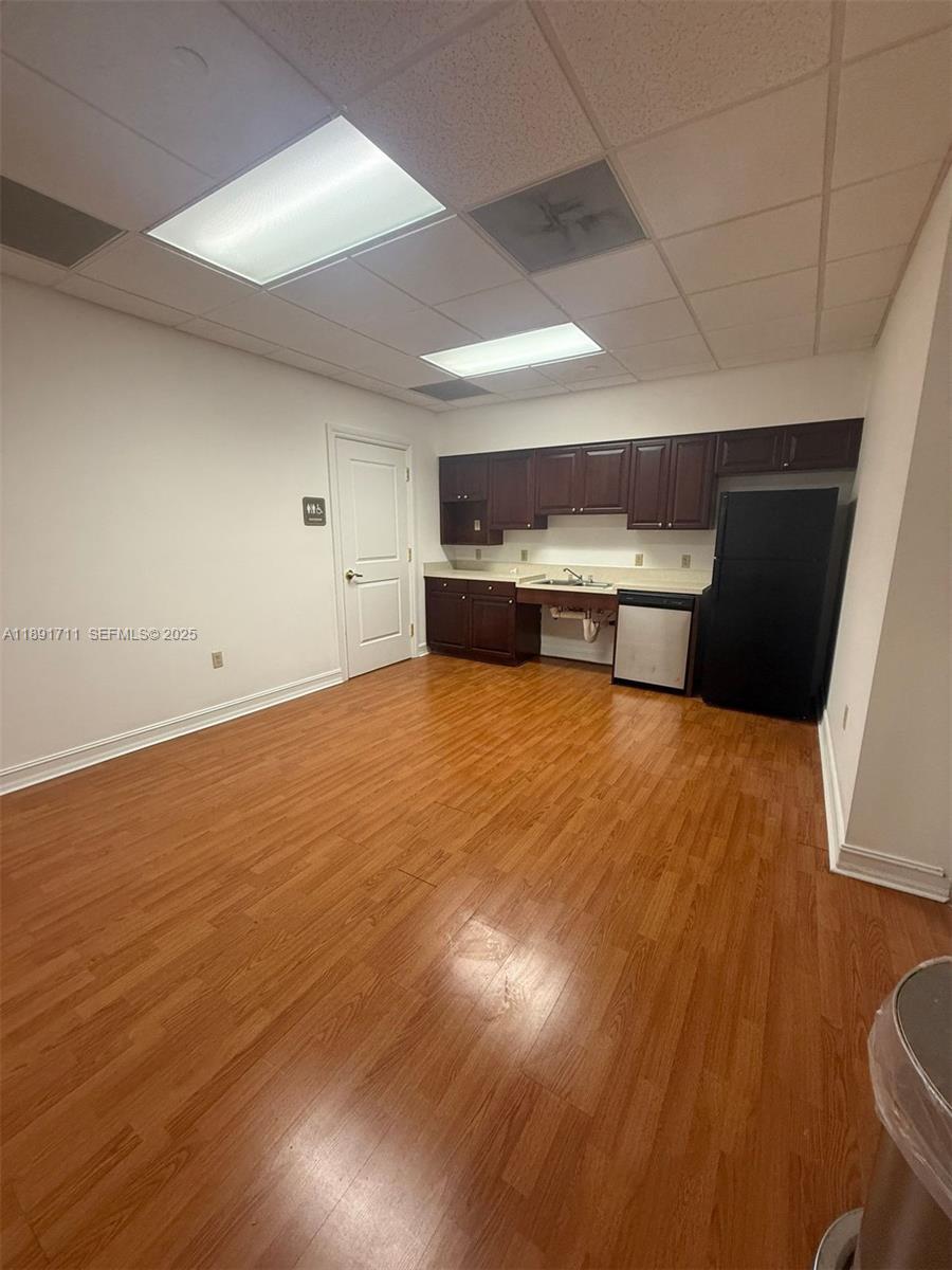 A11891711 Property Photo 10