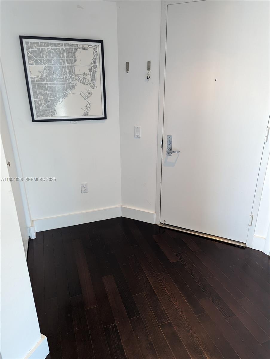 41 Se 5th Street 2302 Property Photo 24