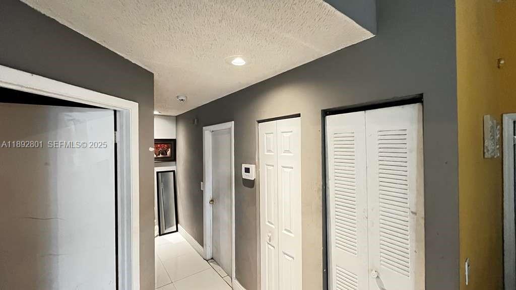 A11892801 Property Photo 23