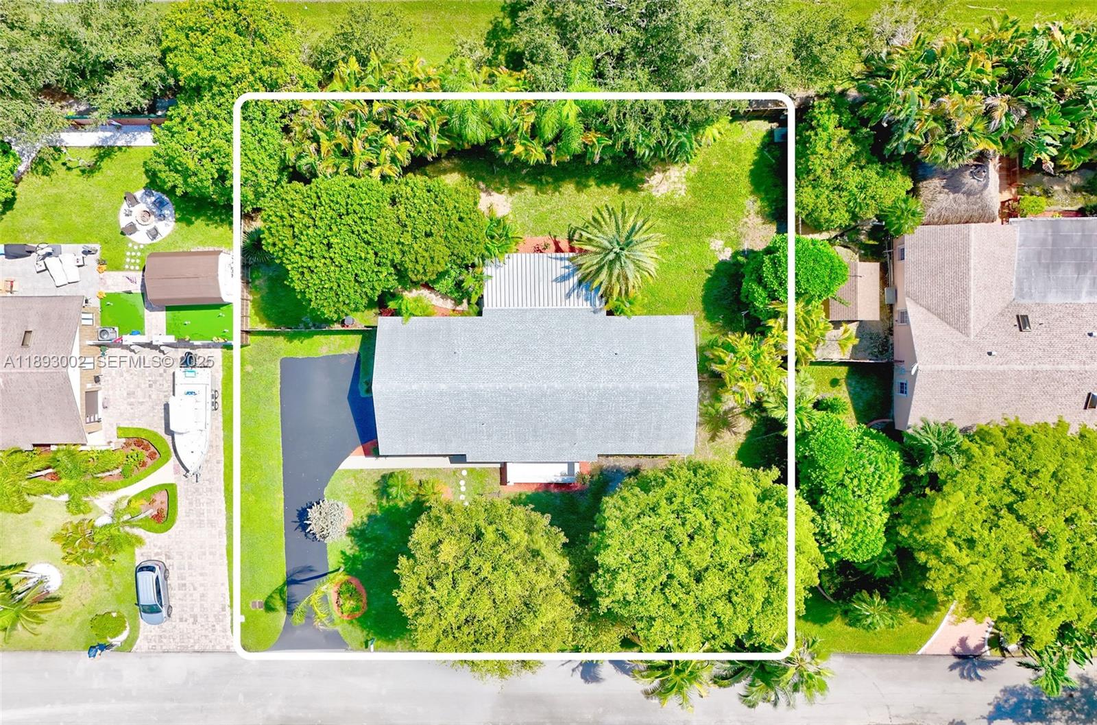 18045 Sw 87th Court Property Photo 29