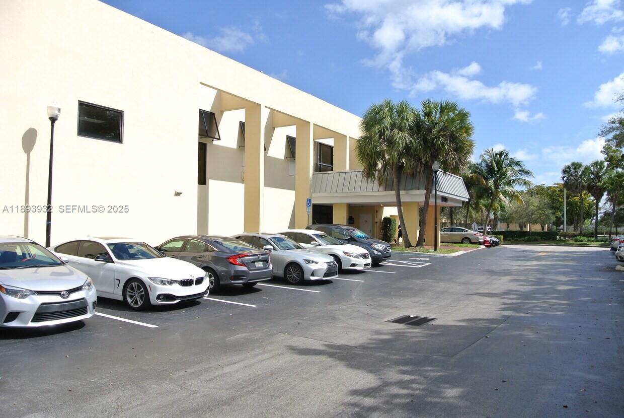 3800 W Broward Boulevard Property Photo 3