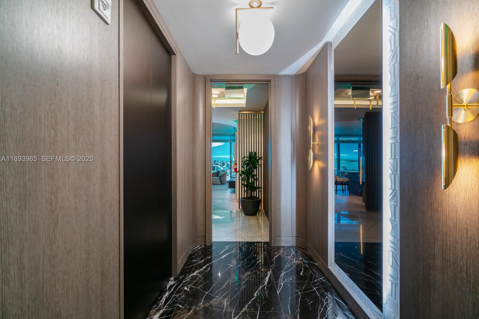 300 N Biscayne Boulevard 7803 Property Photo 1