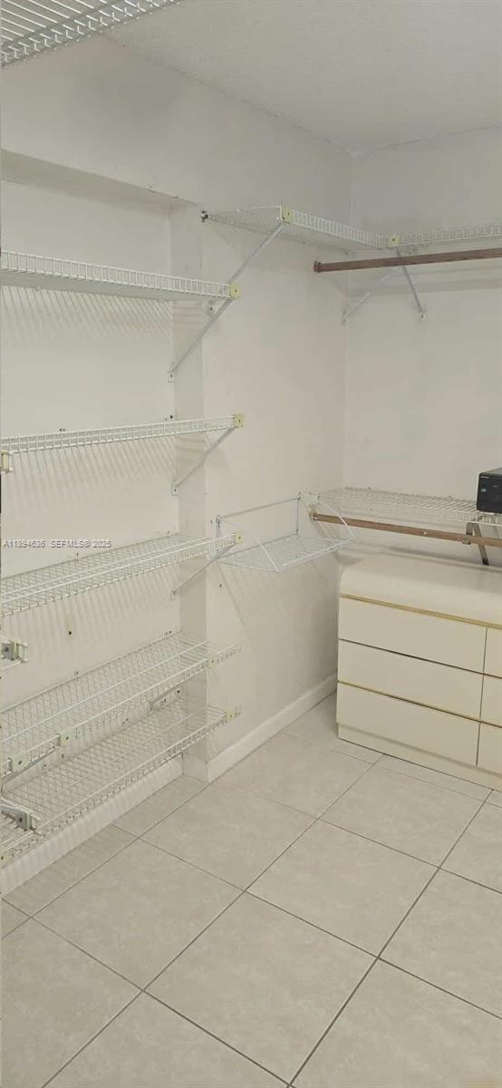 7160 W 10th Avenue Property Photo 25