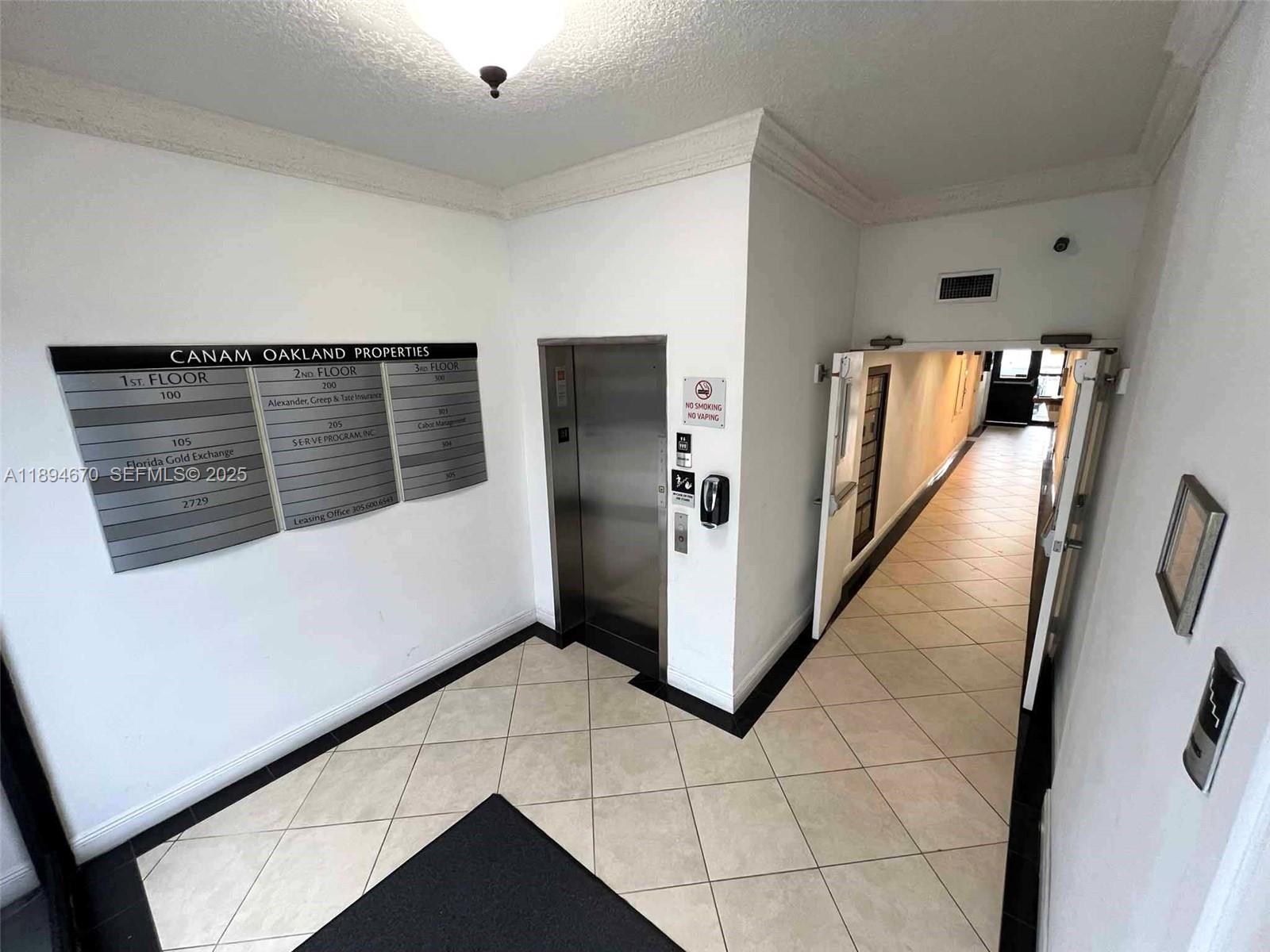 2727 E Oakland Park Boulevard 203 Property Photo 5