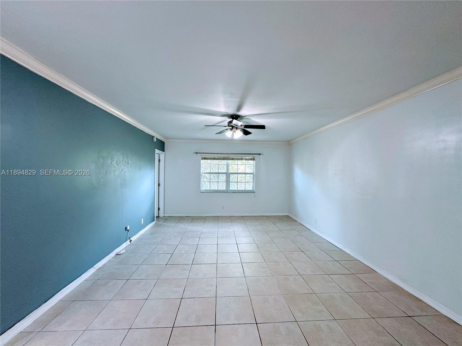 2424 SE 17th Street B307 Property Photo 1